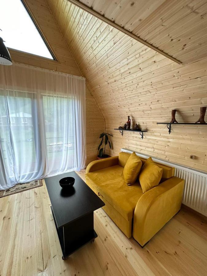 Ferienwohnung Thomas' Hut Kazbegi Exterior foto